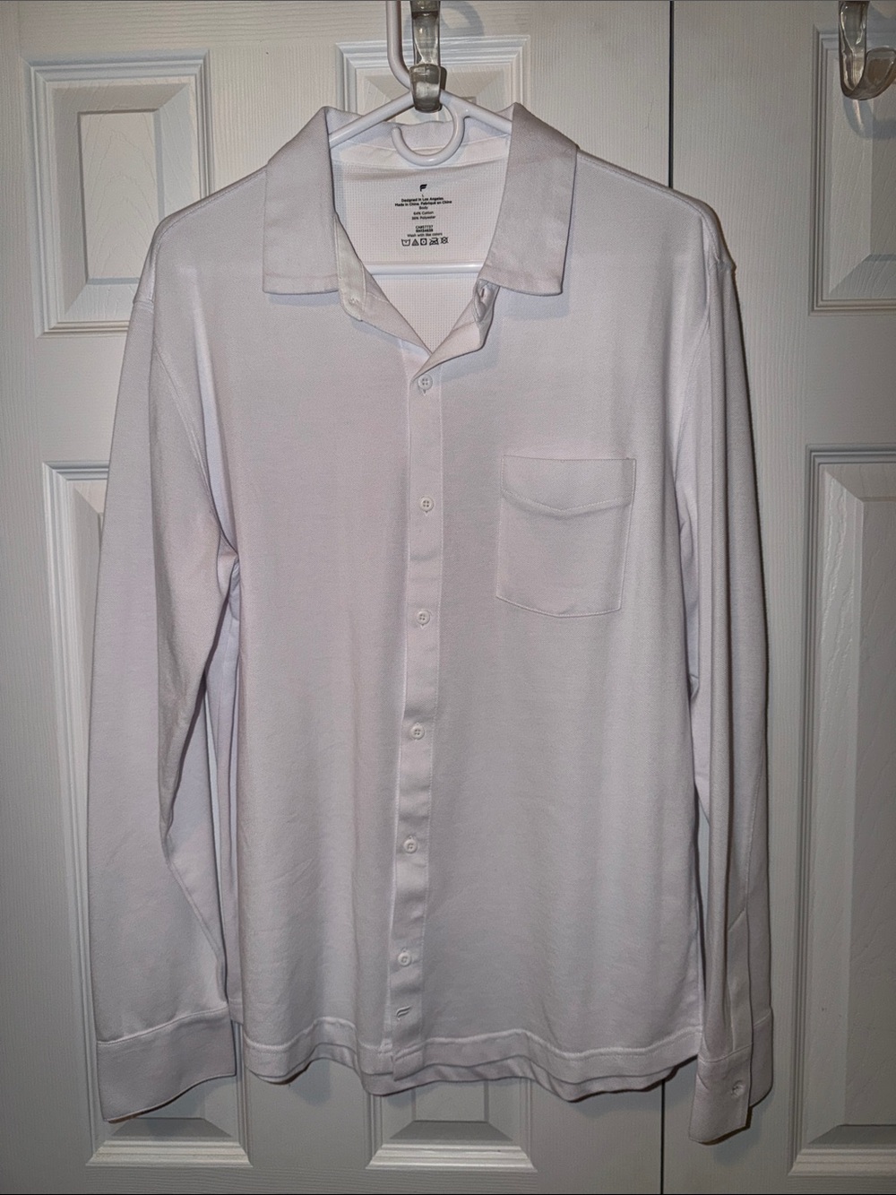 Fabletics Men's White Long-Sleeve Casual Button-Down Shirt